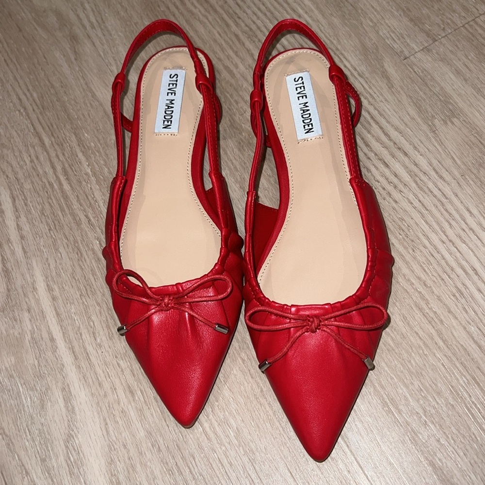 New red flats Steven madden shoes